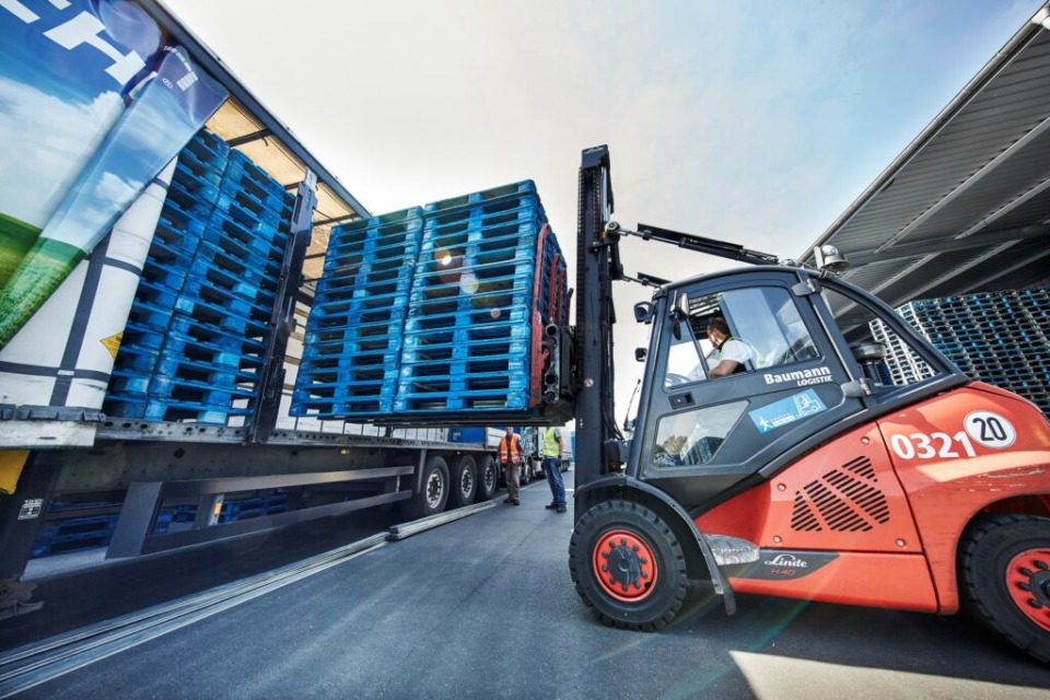 70.000 kg CO2-besparing door samenwerking CHEP, Kimberly-Clark en SmartWay Logistics - in TTM